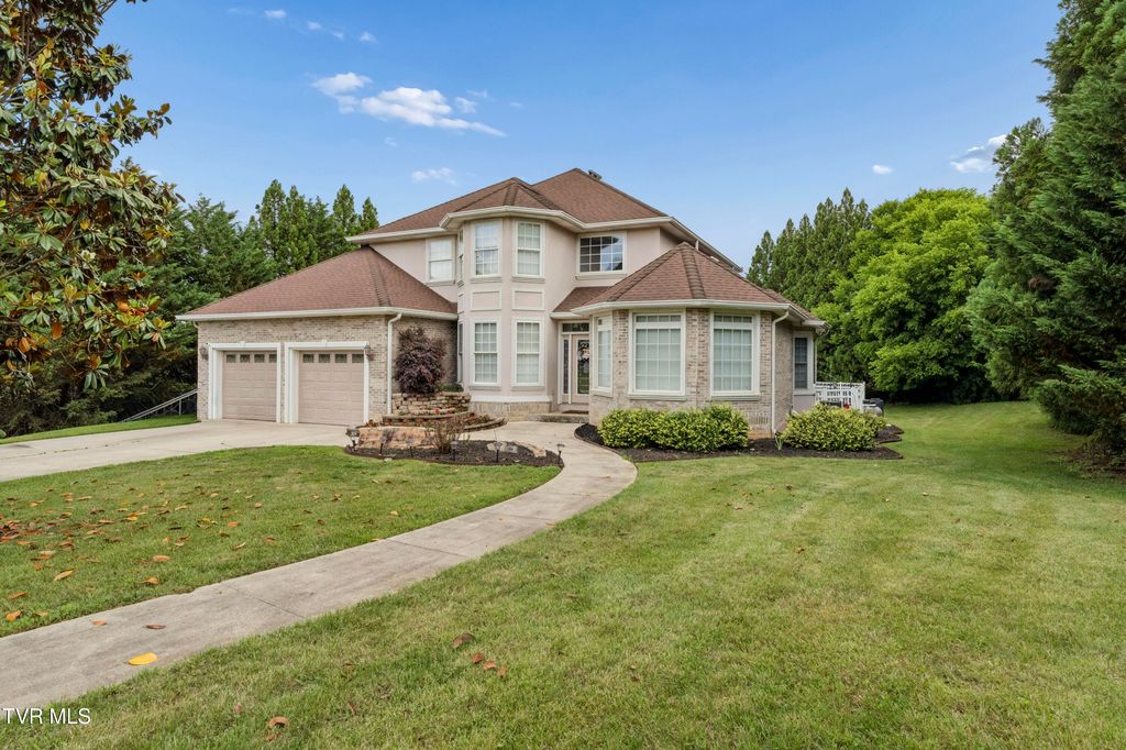 Photo of 104 Lee Carter Drive, Johnson City, TN 37601 (MLS # 9996117)