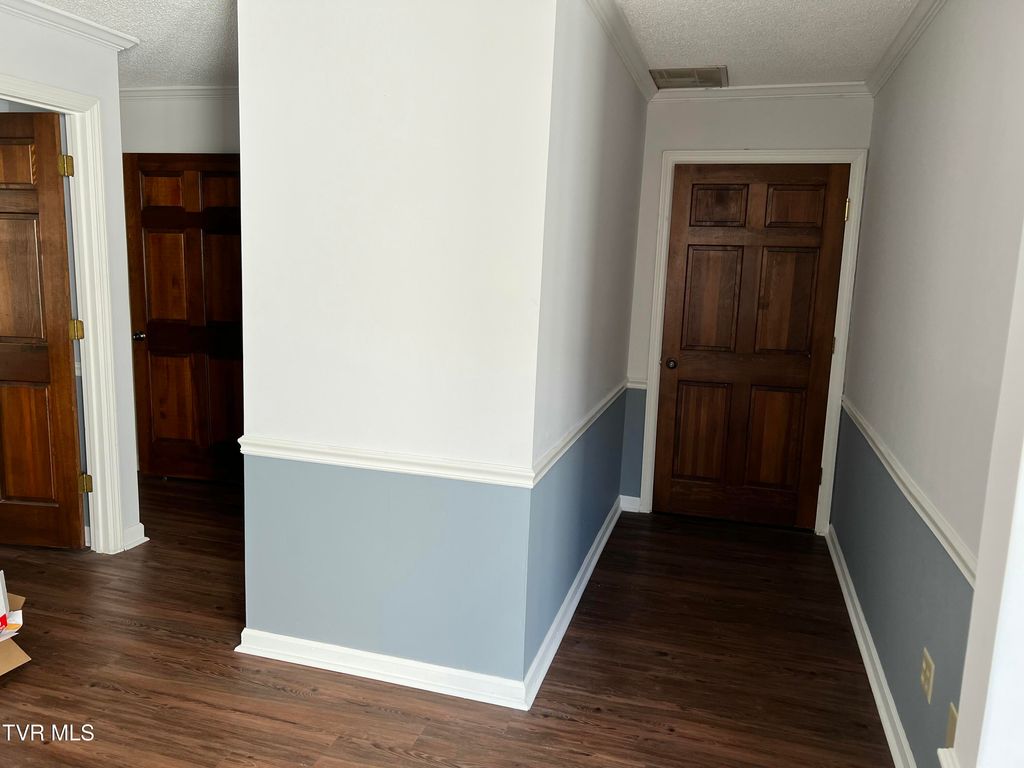 Photo of 302 Sunset Drive #1, Johnson City, TN 37604 (MLS # 9985594)