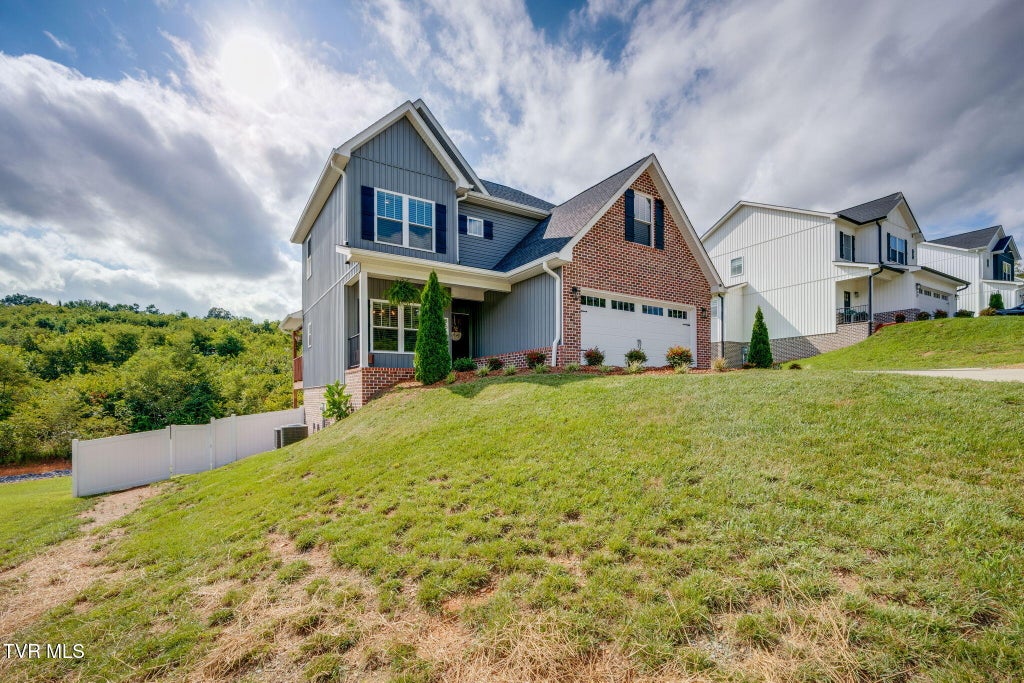 Photo of 856 Granby Road, Kingsport, TN 37660 (MLS # 10000009)