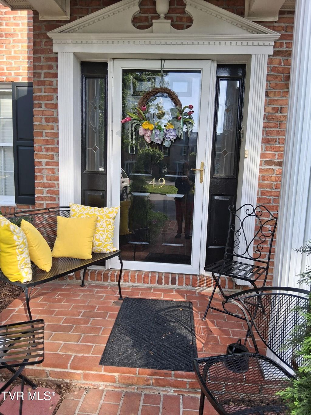 Photo of 2734 Oakland Avenue #Apt E49, Johnson City, TN 37601 (MLS # 9994908)