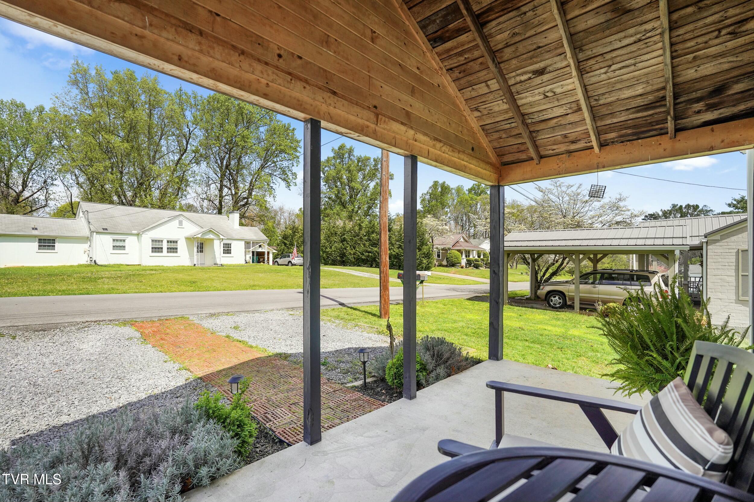 121 Arlington Drive, Johnson City, Tennessee image 6