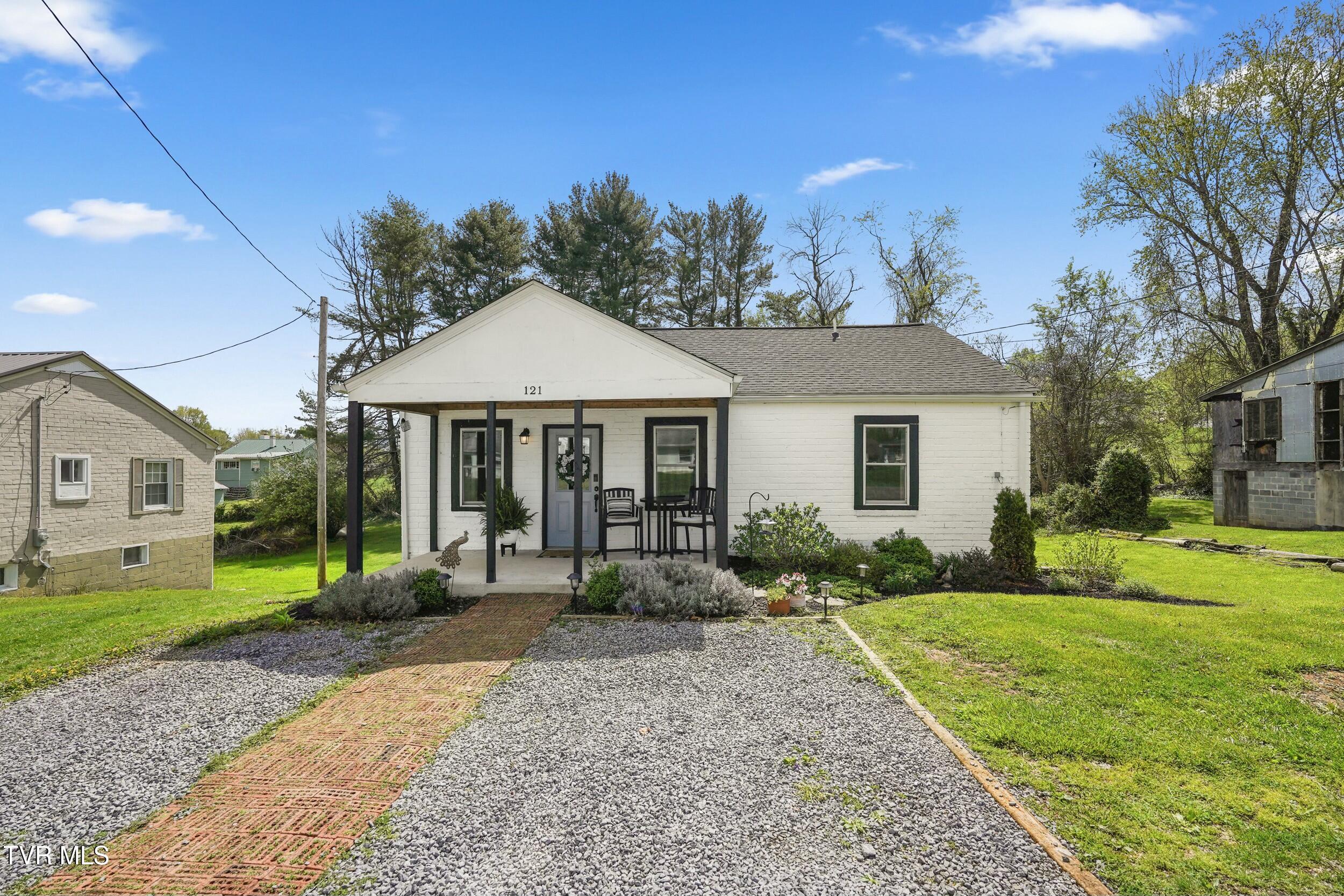121 Arlington Drive, Johnson City, Tennessee image 2