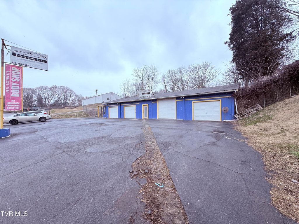 Photo of 220 Main Boulevard, Church Hill, TN 37642 (MLS # 9990908)