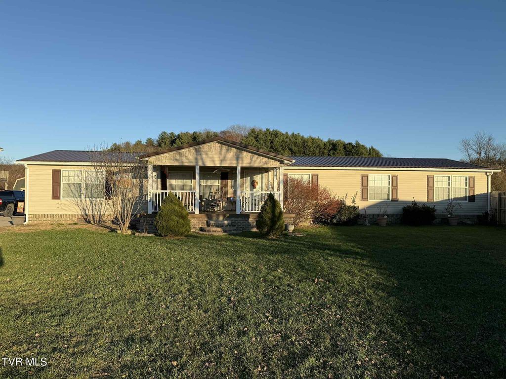 Photo of 6042 Cherry Lane, Wise, VA 24293 (MLS # 9988338)