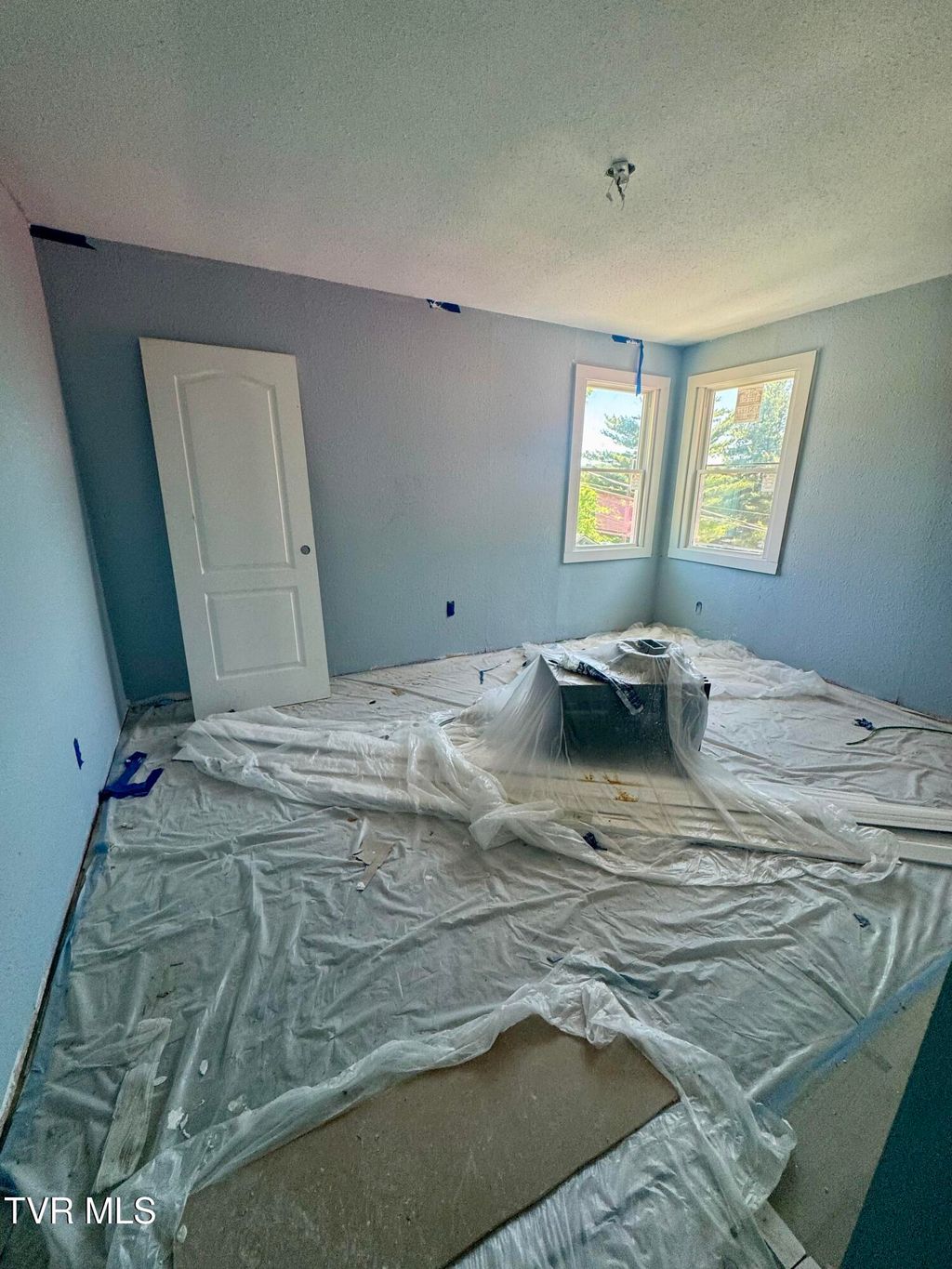 Photo of 1422 Suncrest Drive, Kingsport, TN 37665 (MLS # 9995275)