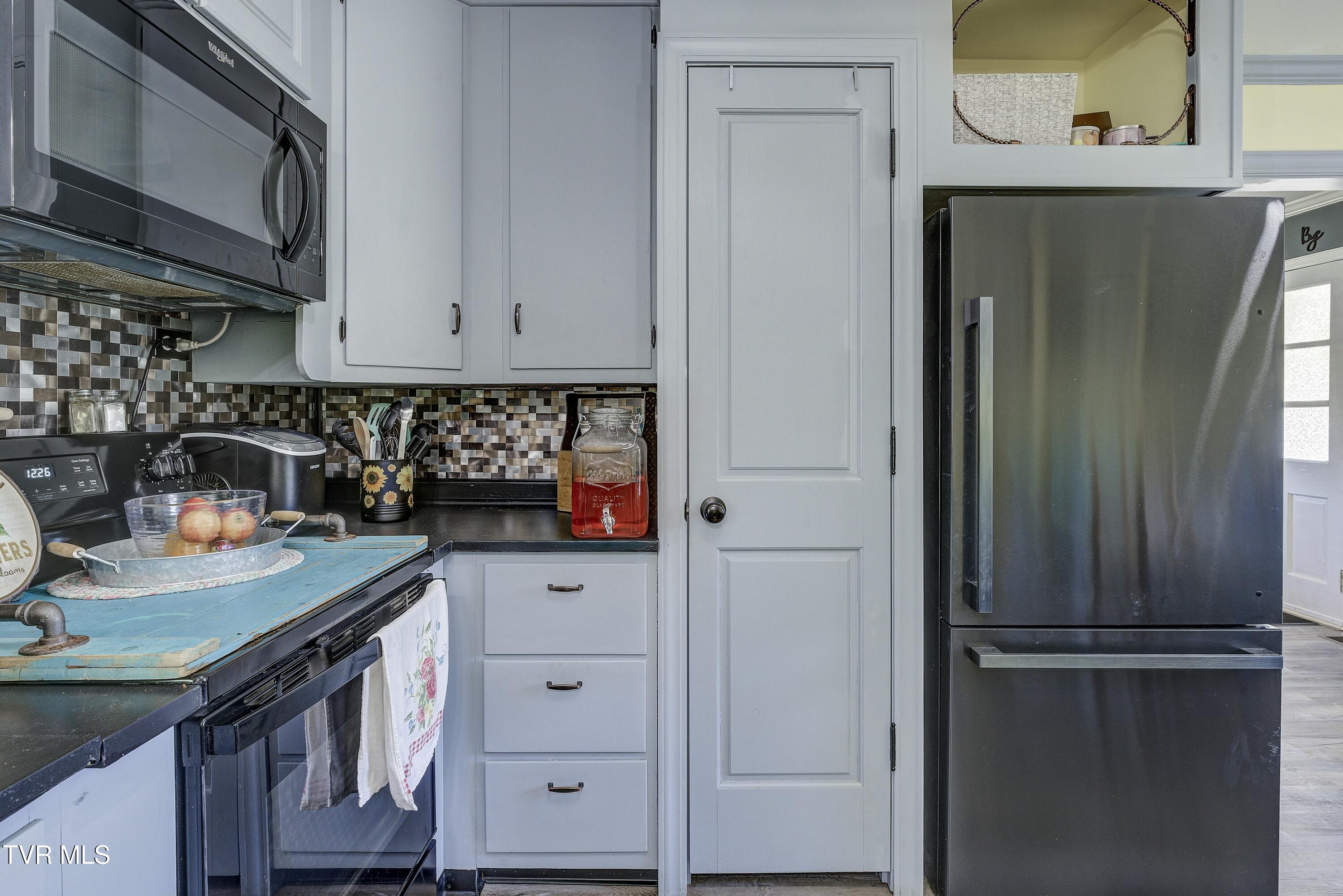 16230 Kingsport Highway, Fall Branch, Tennessee image 15
