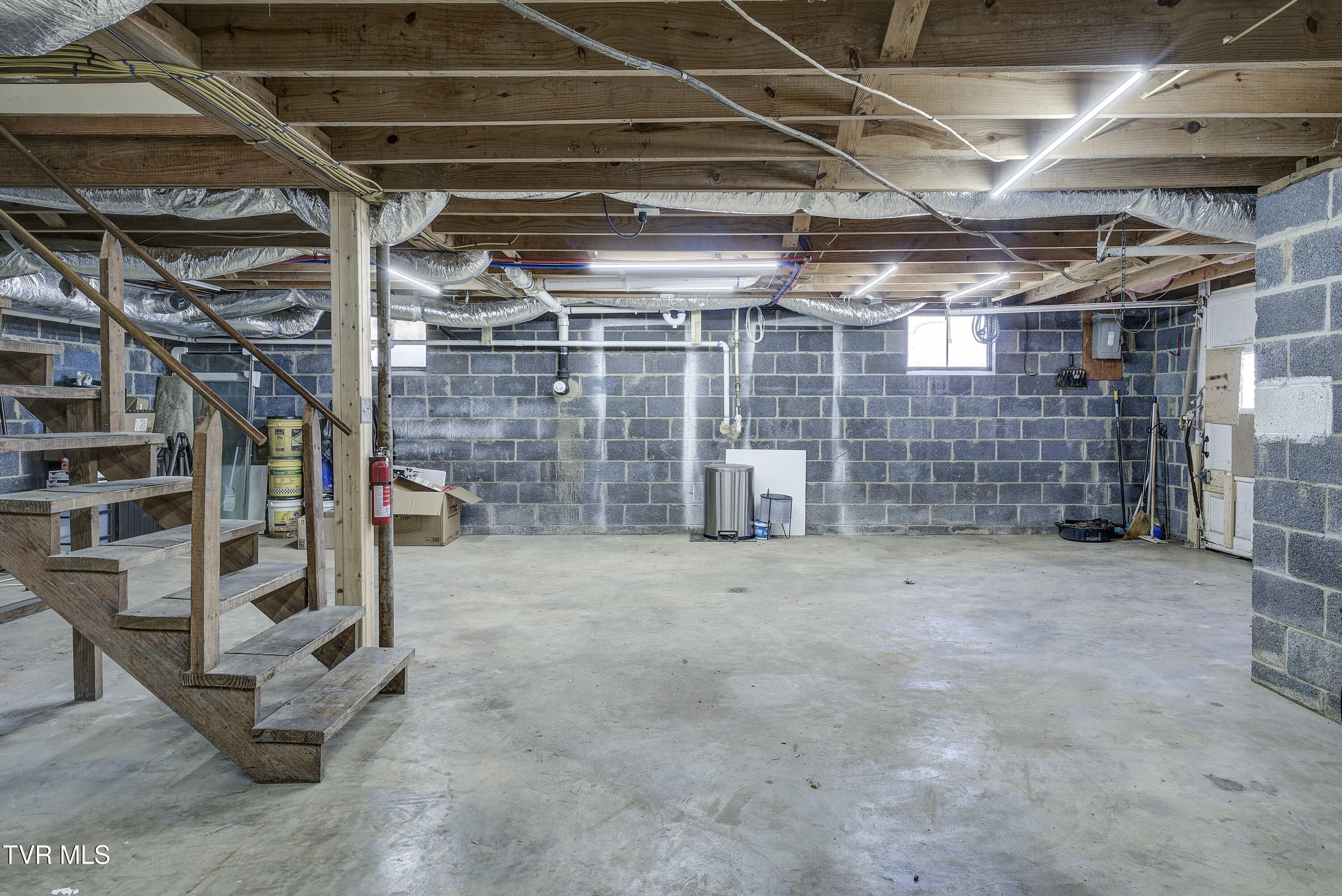 16230 Kingsport Highway, Fall Branch, Tennessee image 24