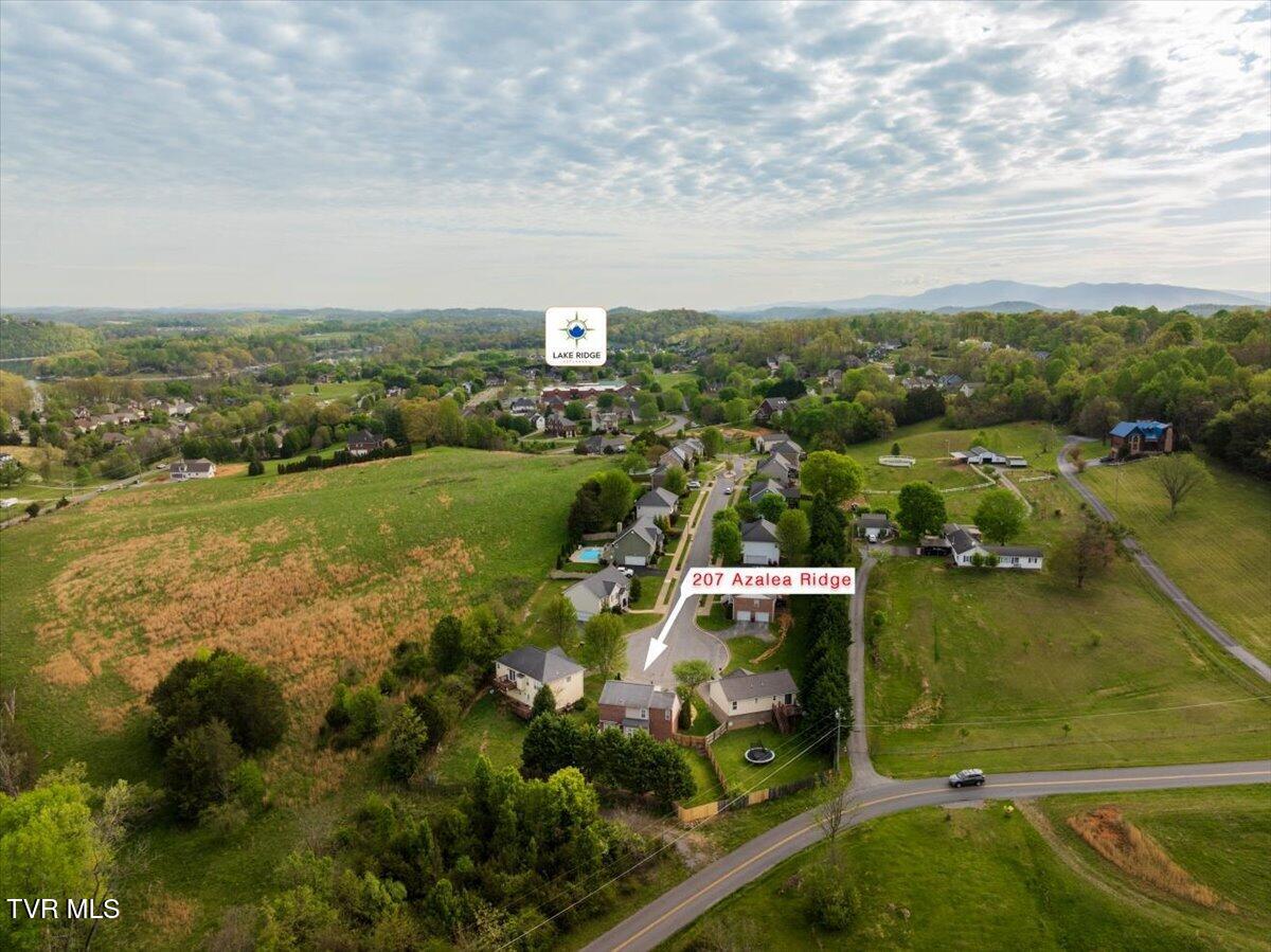 207 Azalea Ridge