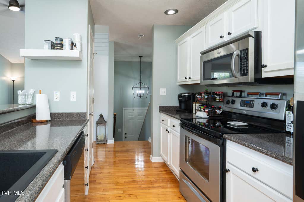 Photo of 1015 Carrington Court, Kingsport, TN 37660 (MLS # 9999891)