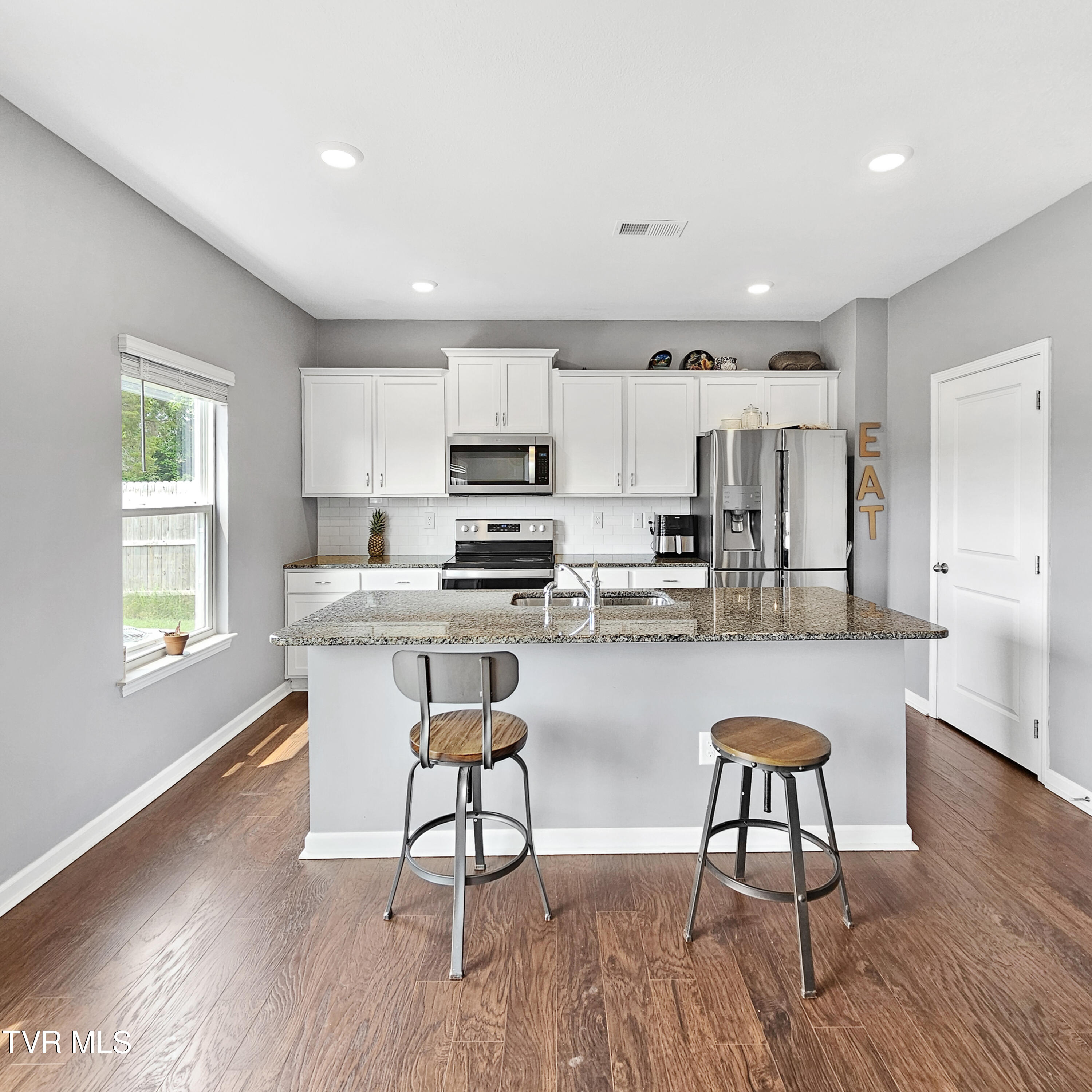 2358 Stream View Lane, Morristown, Tennessee image 8