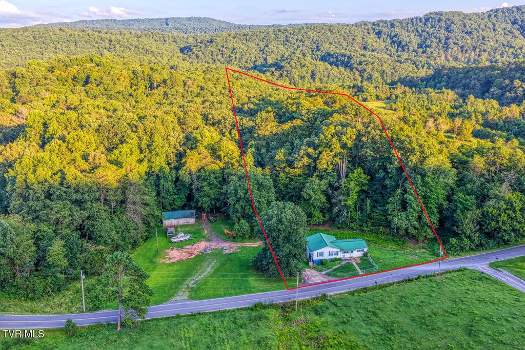 Photo of 337 Tarpine Valley Road, Rogersville, TN 37857 (MLS # 9984324)