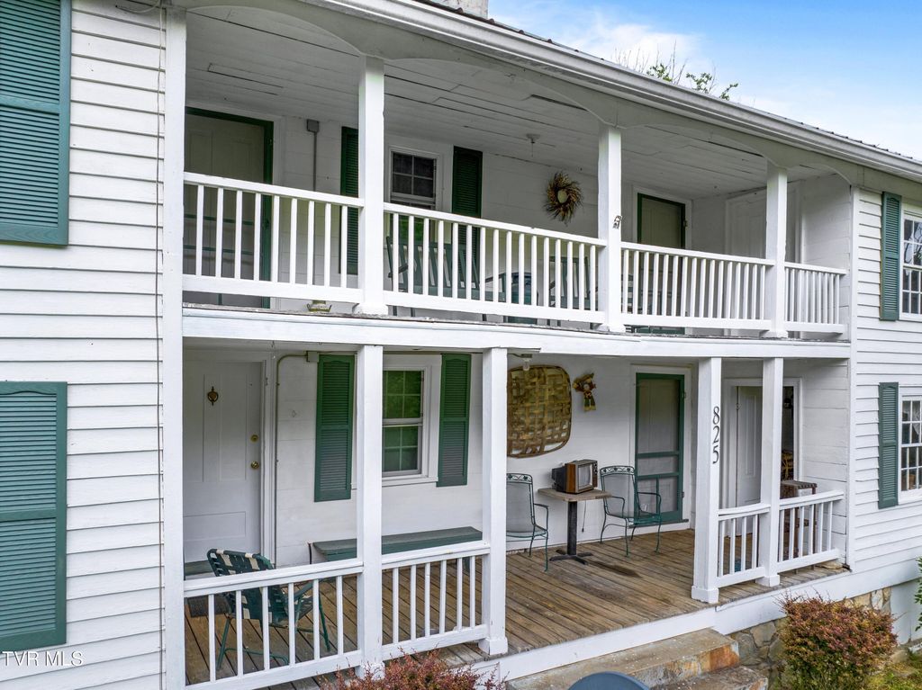 Photo of 825 Sandy Valley Road, Rogersville, TN 37857 (MLS # 9990210)