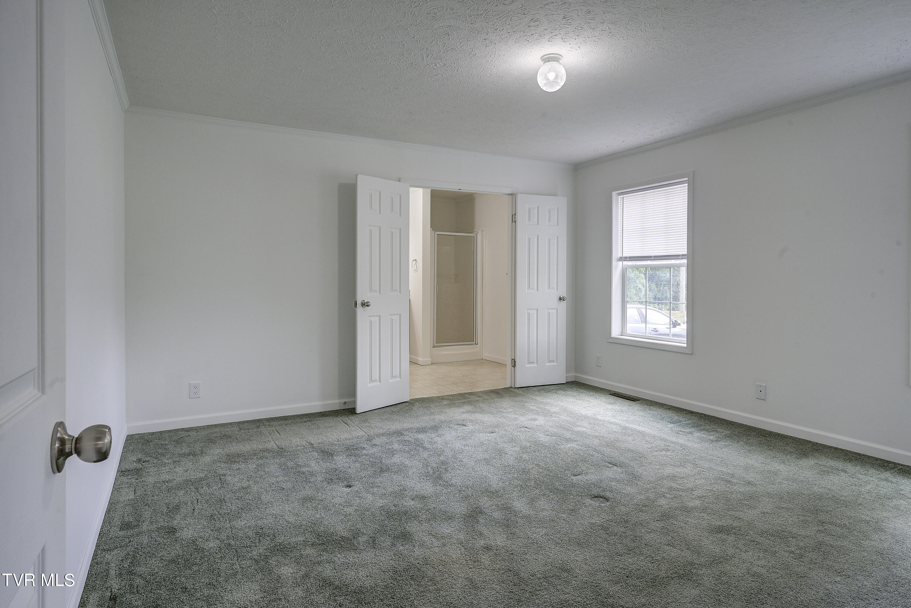 Abingdon, Virginia 24210, United States, 4 Bedrooms Bedrooms, ,3 BathroomsBathrooms,Residential,Pending,51077