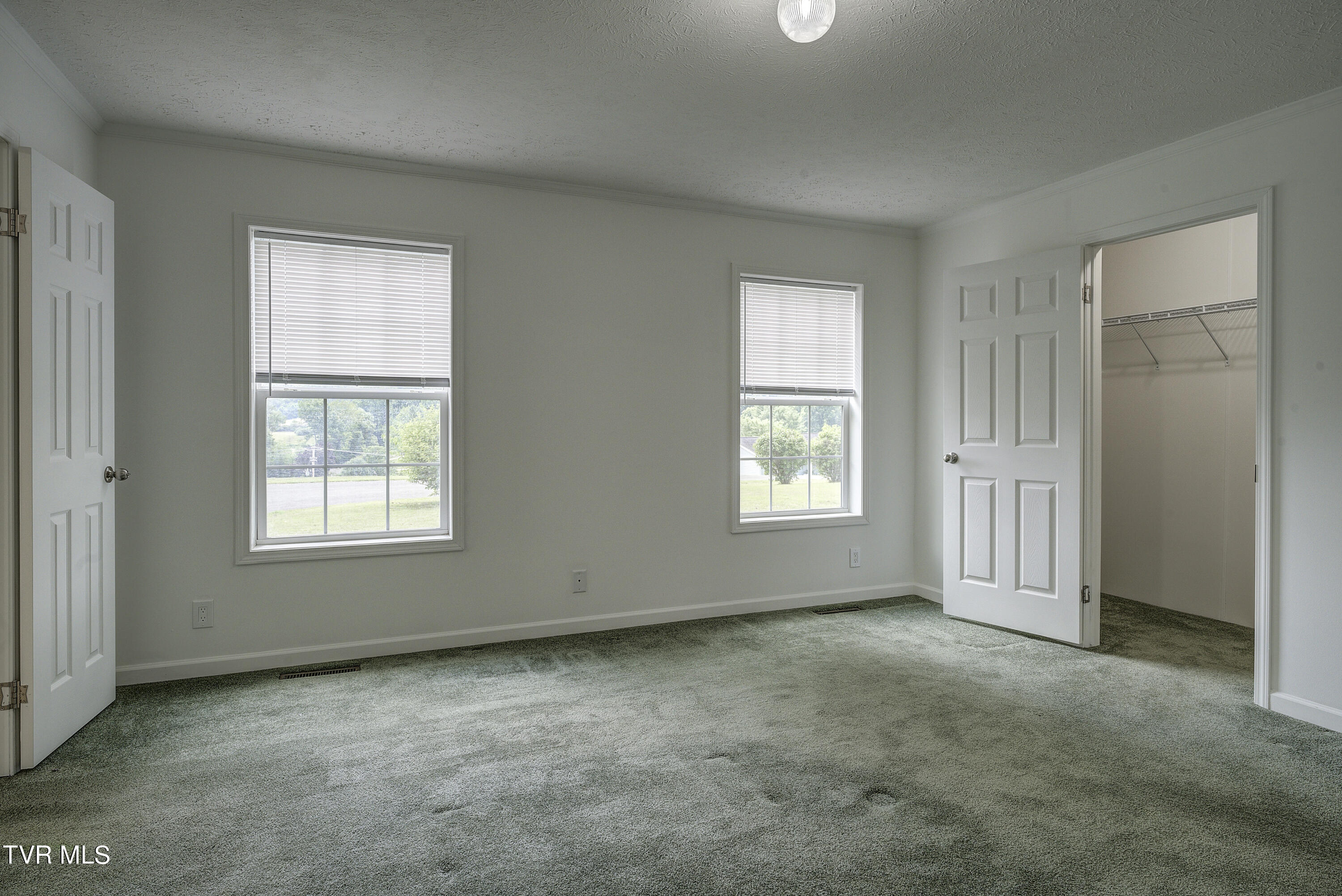 Abingdon, Virginia 24210, United States, 4 Bedrooms Bedrooms, ,3 BathroomsBathrooms,Residential,Pending,51077