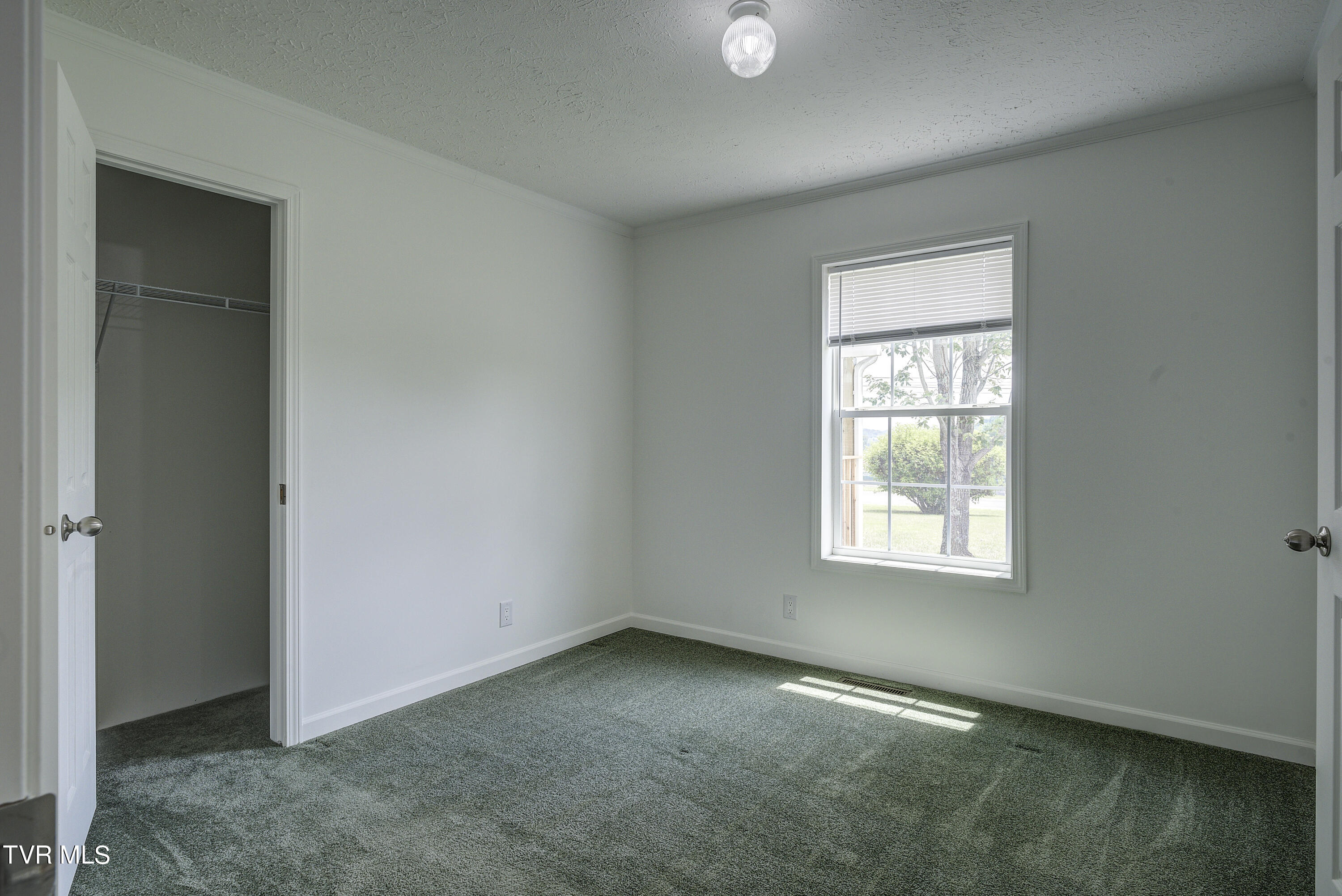 Abingdon, Virginia 24210, United States, 4 Bedrooms Bedrooms, ,3 BathroomsBathrooms,Residential,Pending,51077