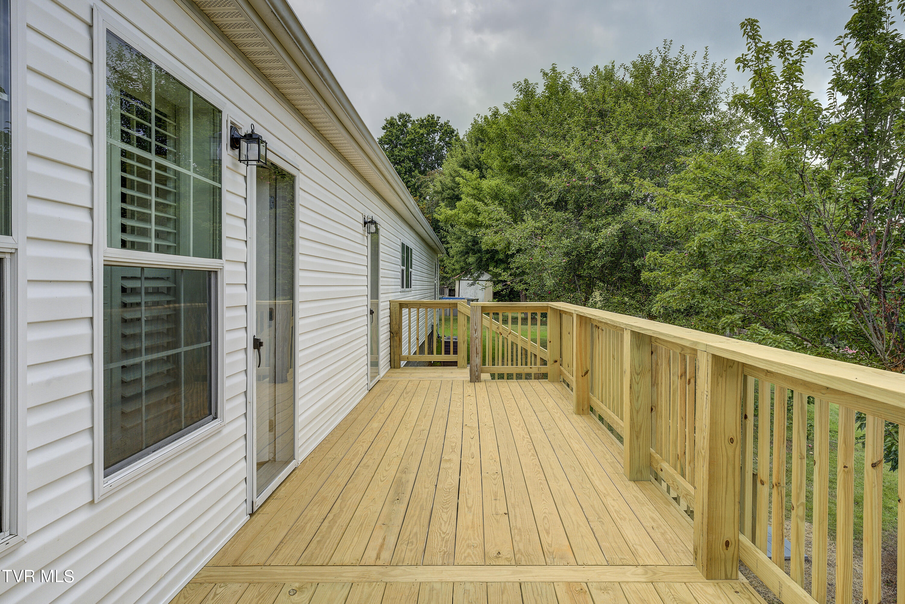 Abingdon, Virginia 24210, United States, 4 Bedrooms Bedrooms, ,3 BathroomsBathrooms,Residential,Pending,51077