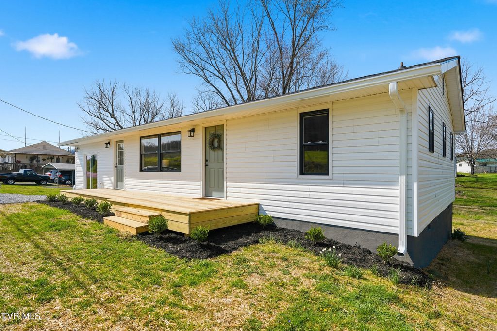 Photo of 291 Old Bethel Road, Bluff City, TN 37618 (MLS # 9992885)