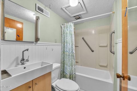 Tiny photo for 135 Montrose Drive, Bristol, VA 24201 (MLS # 9986286)
