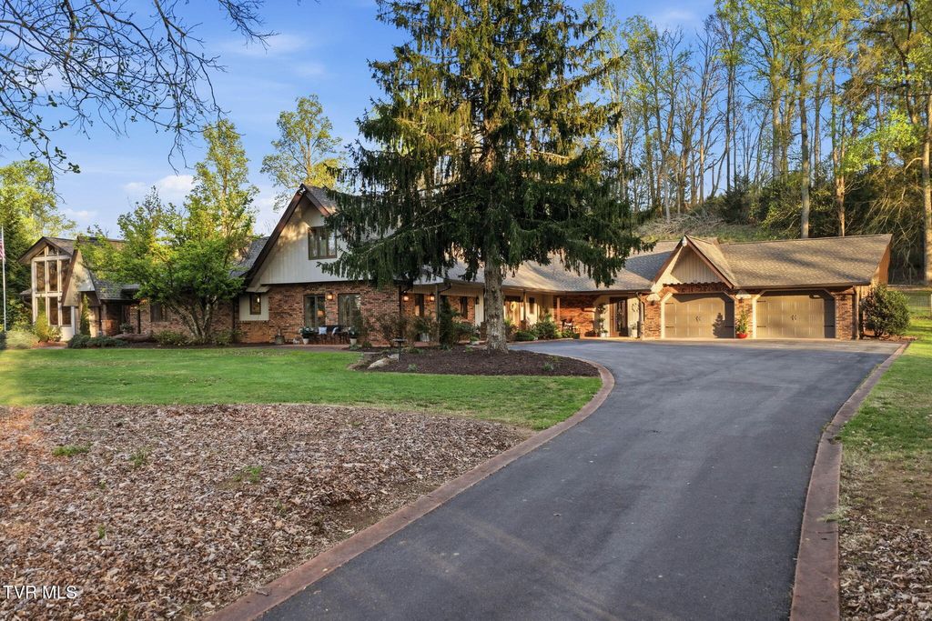 Photo of 4953 Weaver Pike, Bluff City, TN 37618 (MLS # 9993957)