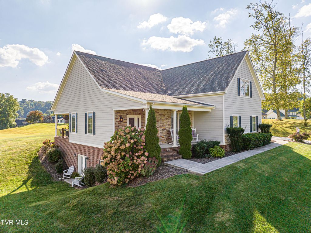 Photo of 15590 Piper Spring Avenue, Abingdon, VA 24210 (MLS # 9986203)