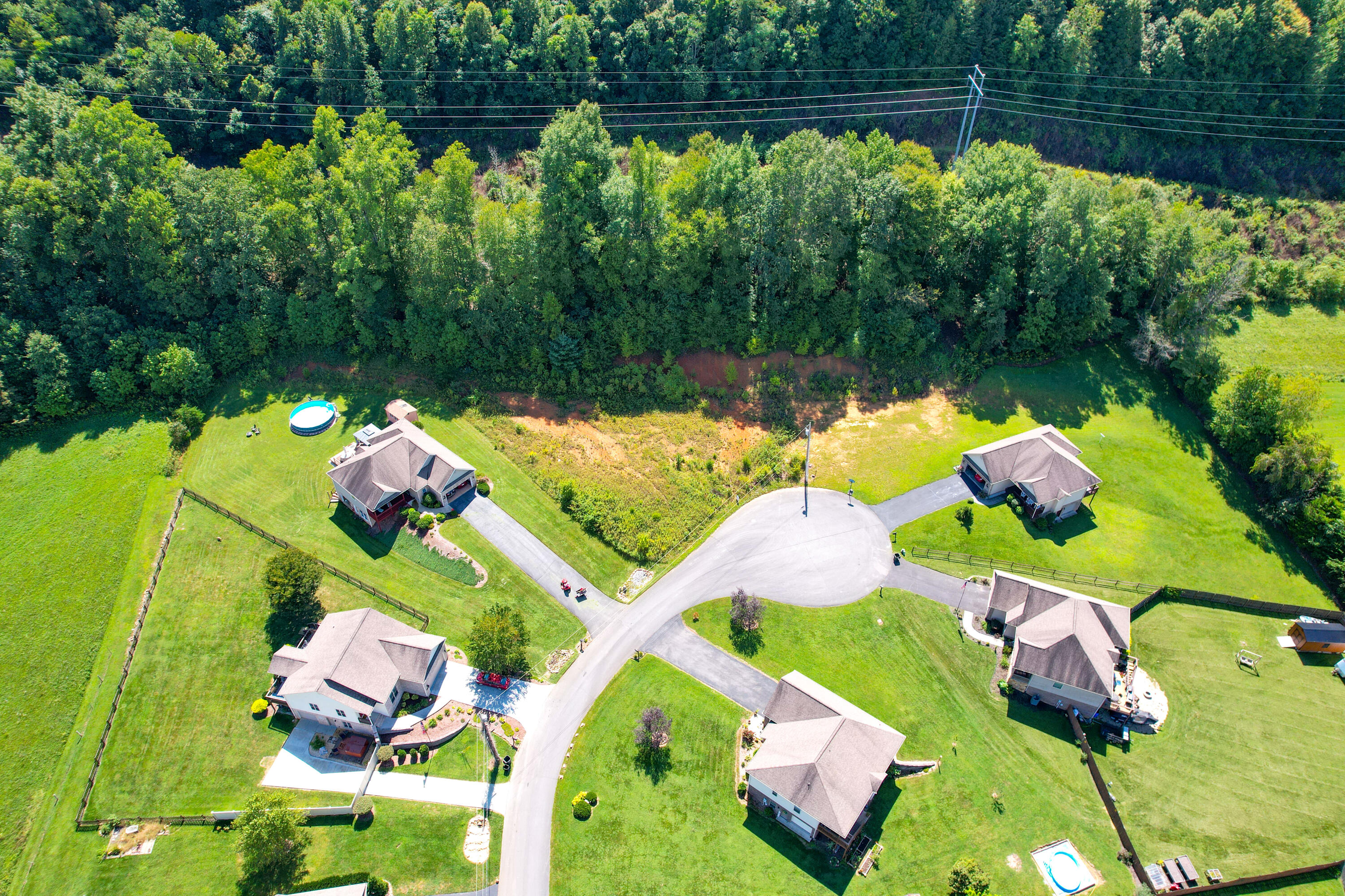 429 Brookside Drive, Elizabethton, Tennessee image 1