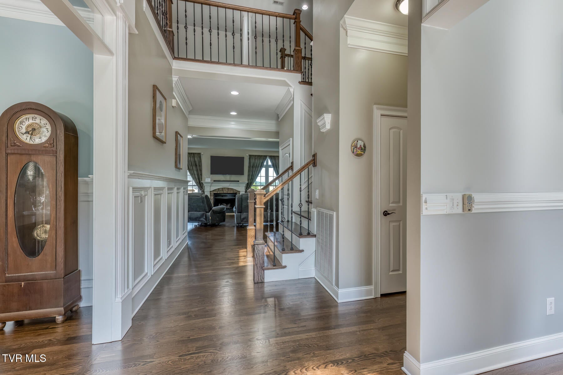 201 Highland Ridge Terrace