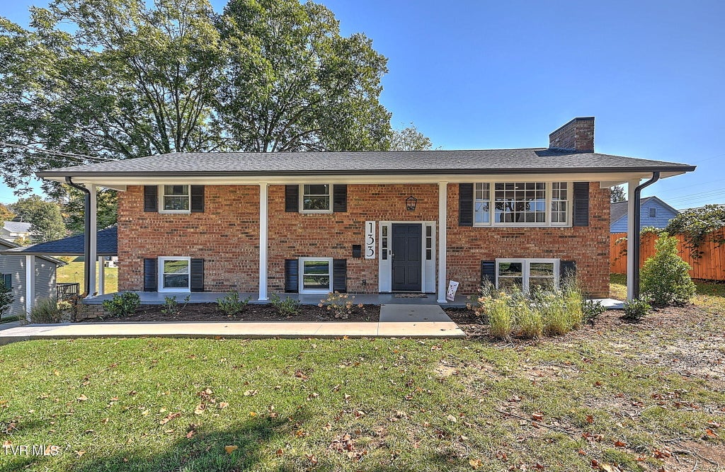 Photo of 133 Pershing Avenue, Bristol, TN 37620 (MLS # 10002491)