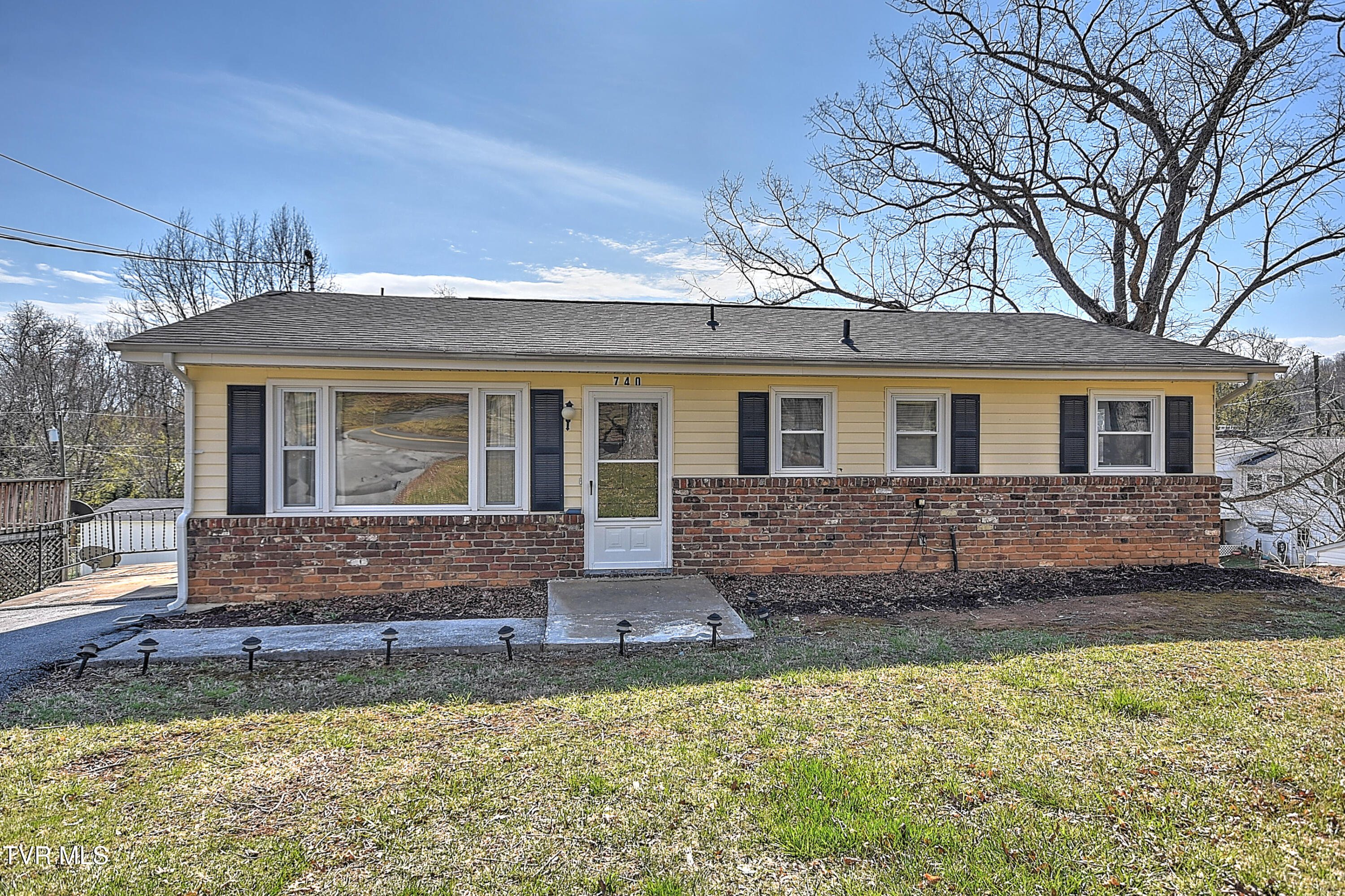 740 Page Street, Bristol, Virginia image 1