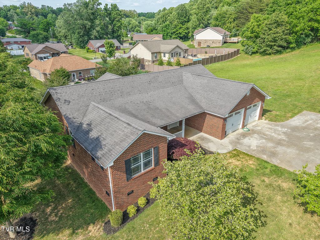 Photo of 507 Rayley Court, Greeneville, TN 37745 (MLS # 9995735)