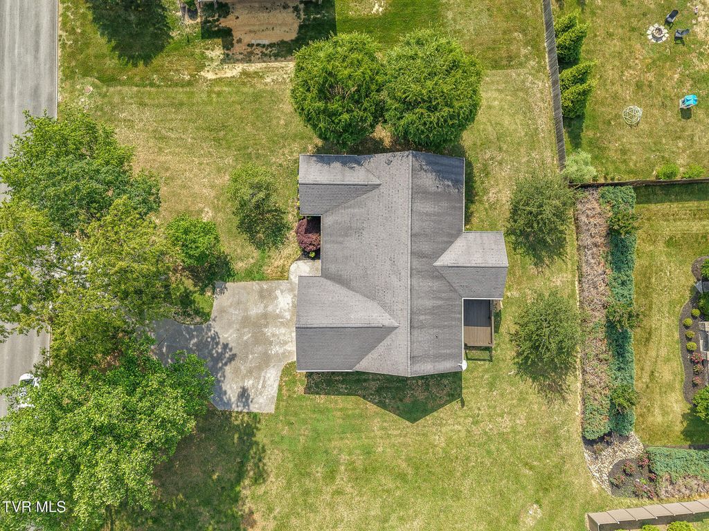 Photo of 507 Rayley Court, Greeneville, TN 37745 (MLS # 9995735)