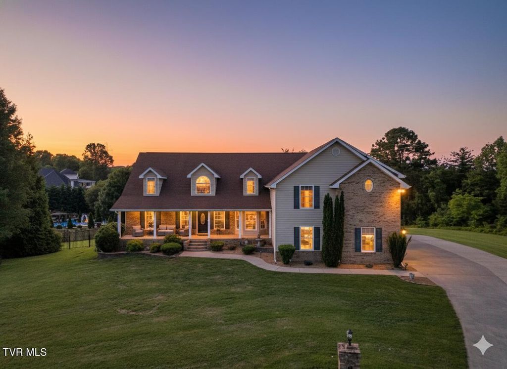 Photo of 509 Amelia Court, Blountville, TN 37617 (MLS # 9990041)