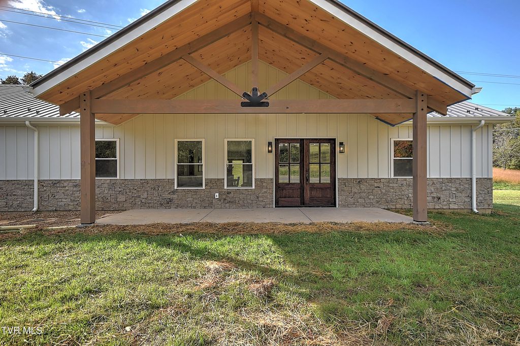 Photo of 15216 Bordwine Road, Bristol, VA 24202 (MLS # 9987499)