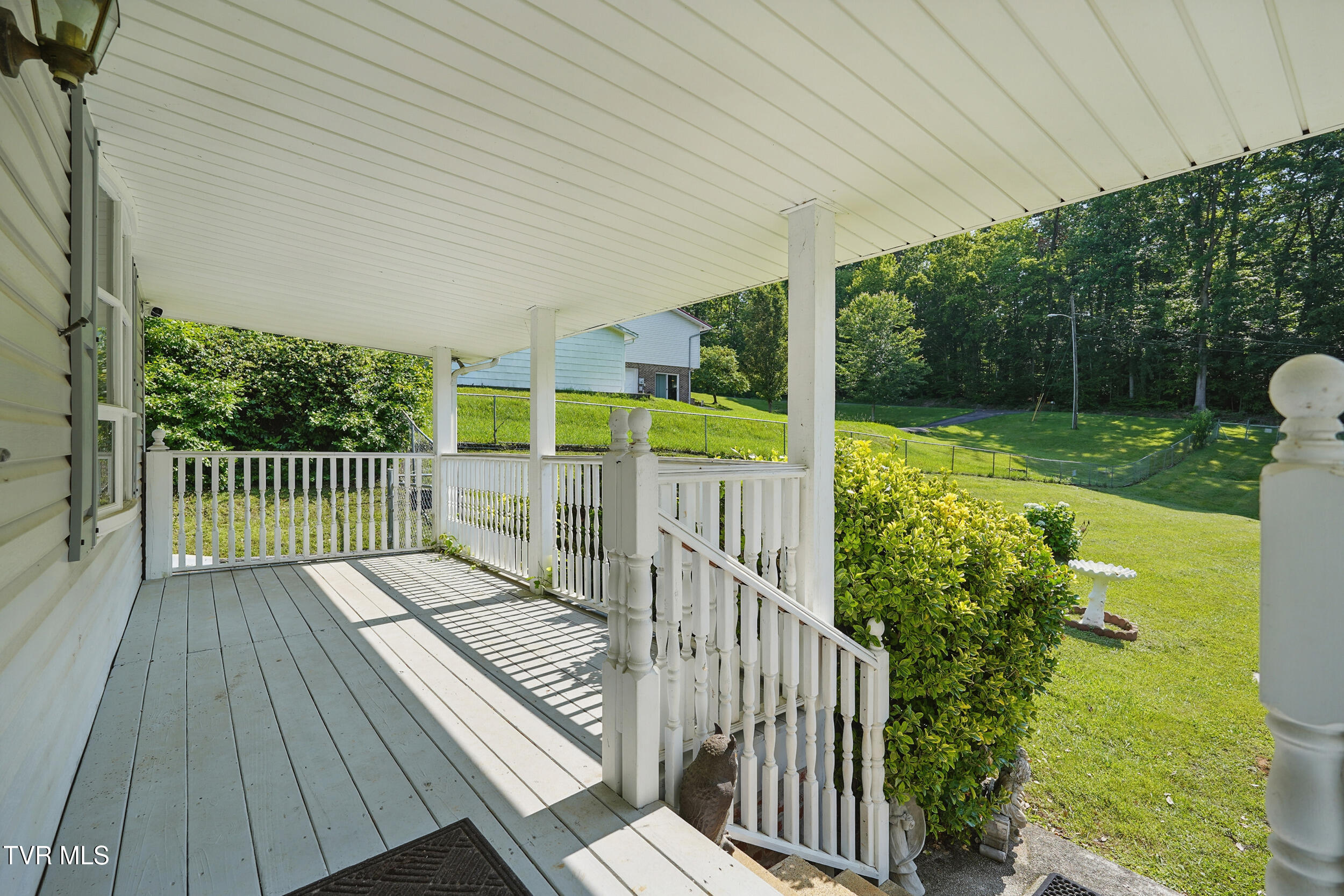 529 Hiwassee Street, Mount Carmel, Tennessee image 40