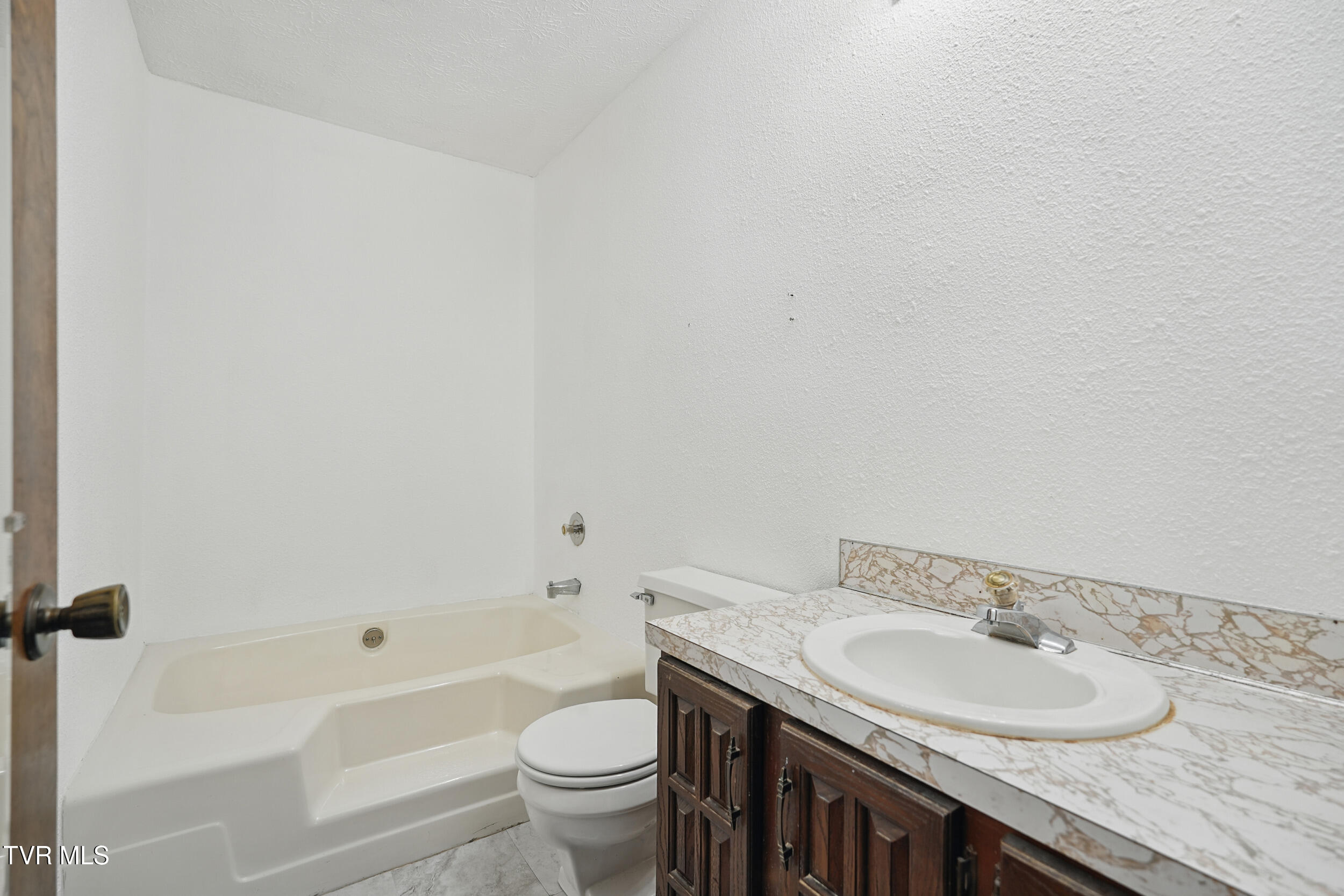 529 Hiwassee Street, Mount Carmel, Tennessee image 23