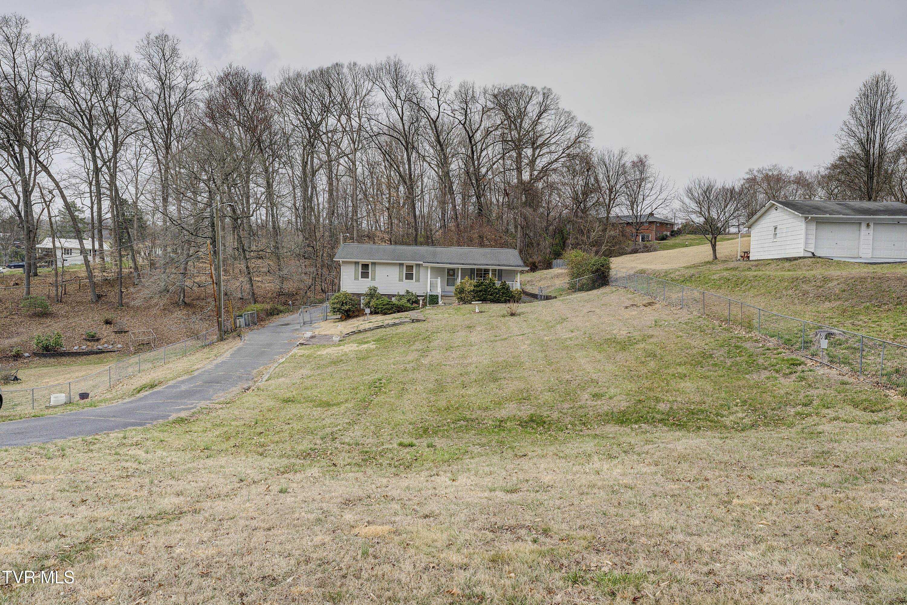 529 Hiwassee Street, Mount Carmel, Tennessee image 34