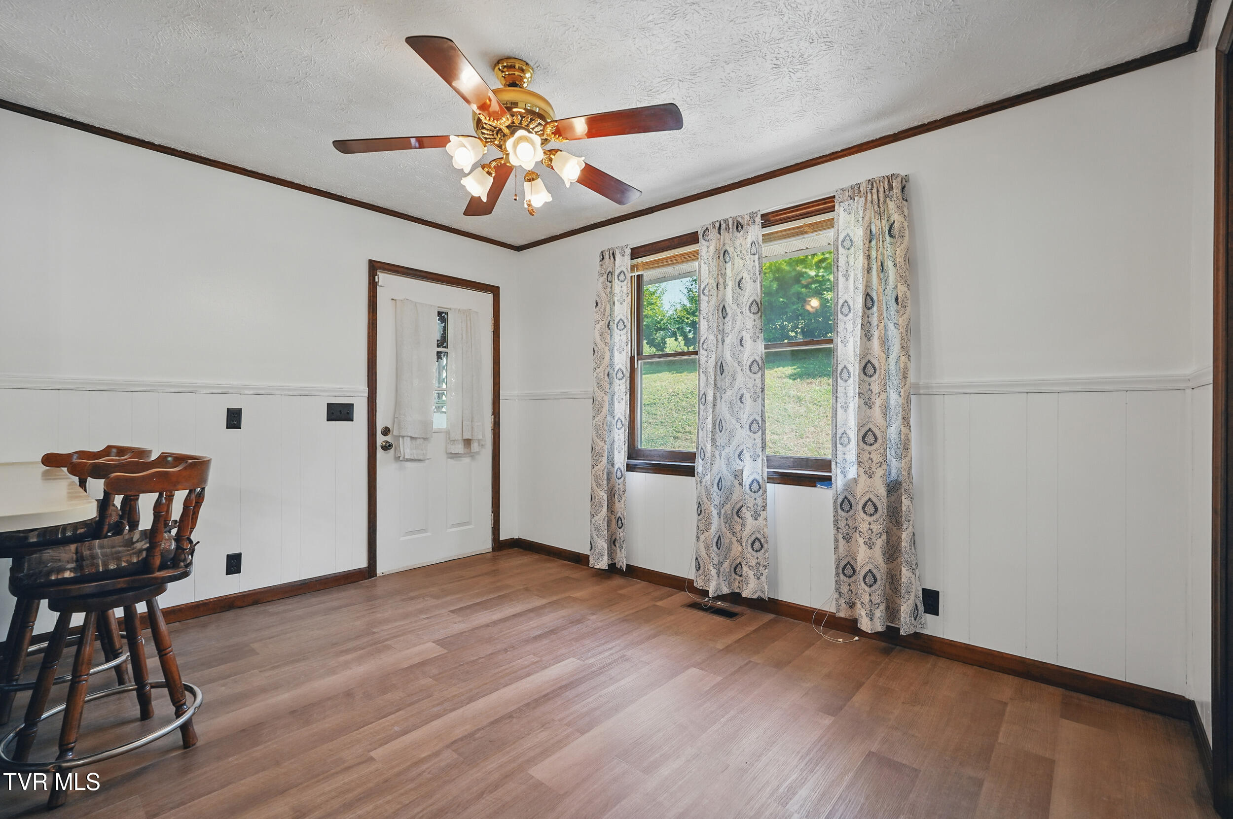 529 Hiwassee Street, Mount Carmel, Tennessee image 10