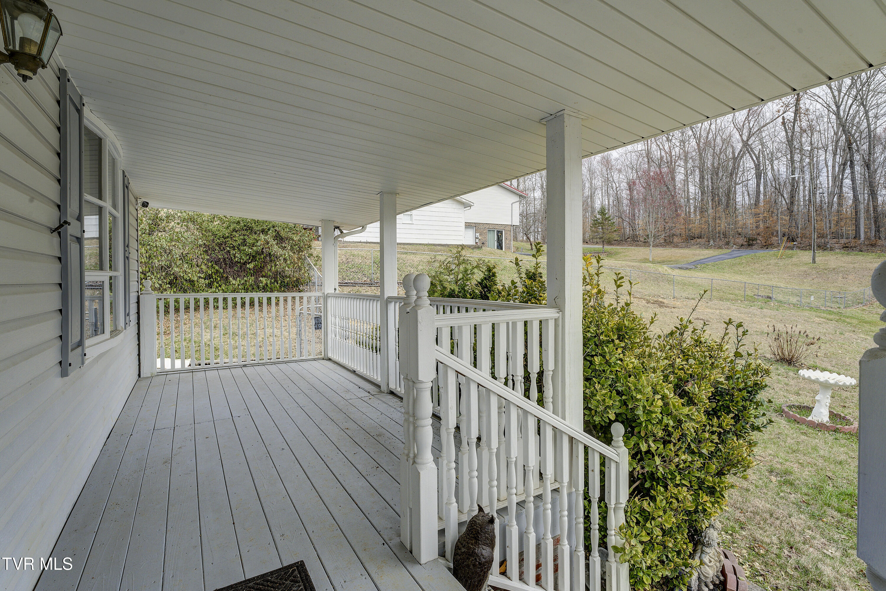 529 Hiwassee Street, Mount Carmel, Tennessee image 3