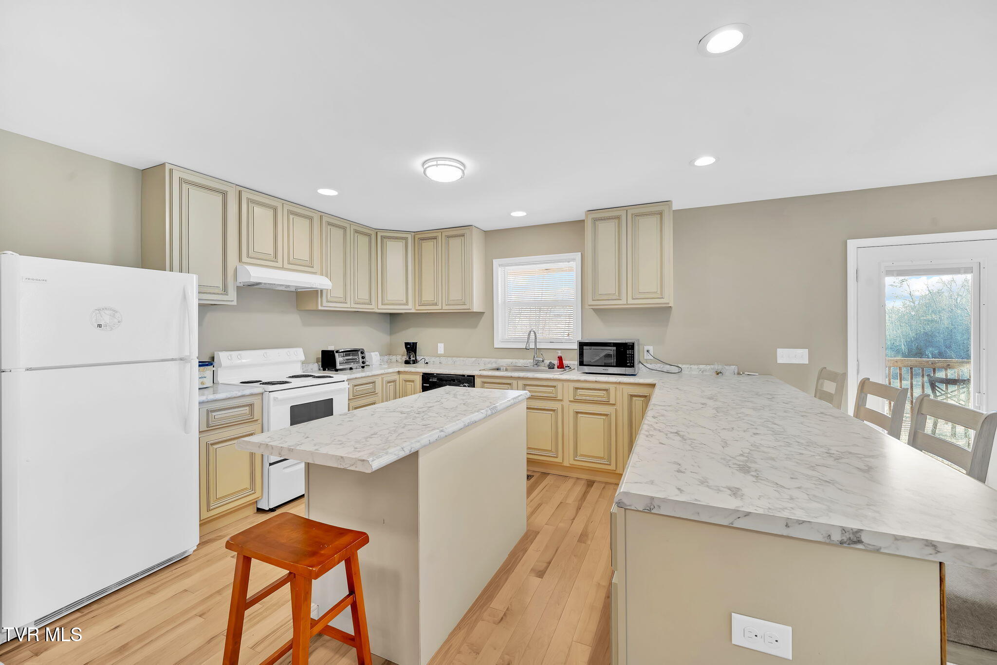1429 Sunbeam Lane, Dandridge, Tennessee image 18