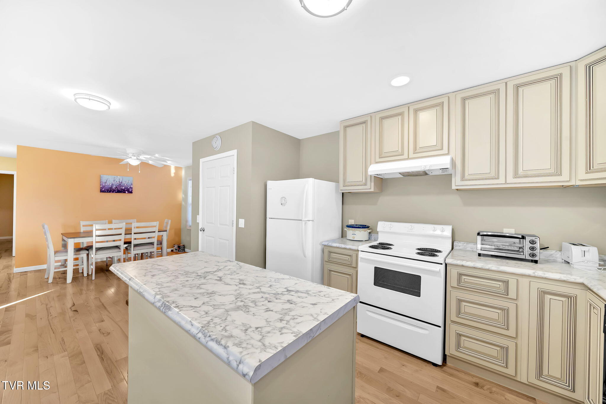 1429 Sunbeam Lane, Dandridge, Tennessee image 23
