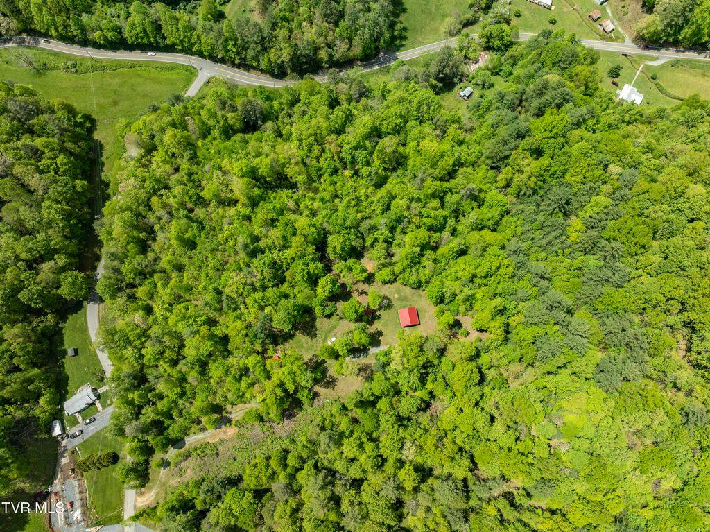 Photo of 994 Fairview Road, Hampton, TN 37658 (MLS # 9994340)