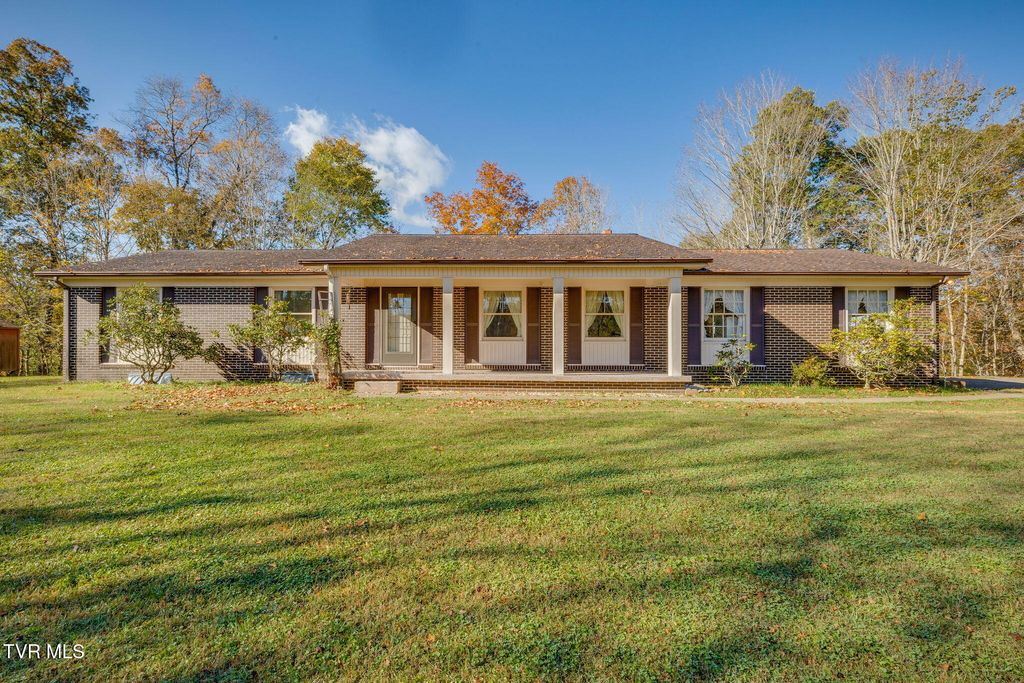 Photo of 5163 Bloomingdale Road, Kingsport, TN 37660 (MLS # 9987442)