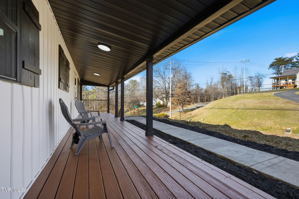 Photo of 400 Cherokee Street, Jonesborough, TN 37659 (MLS # 9991189)