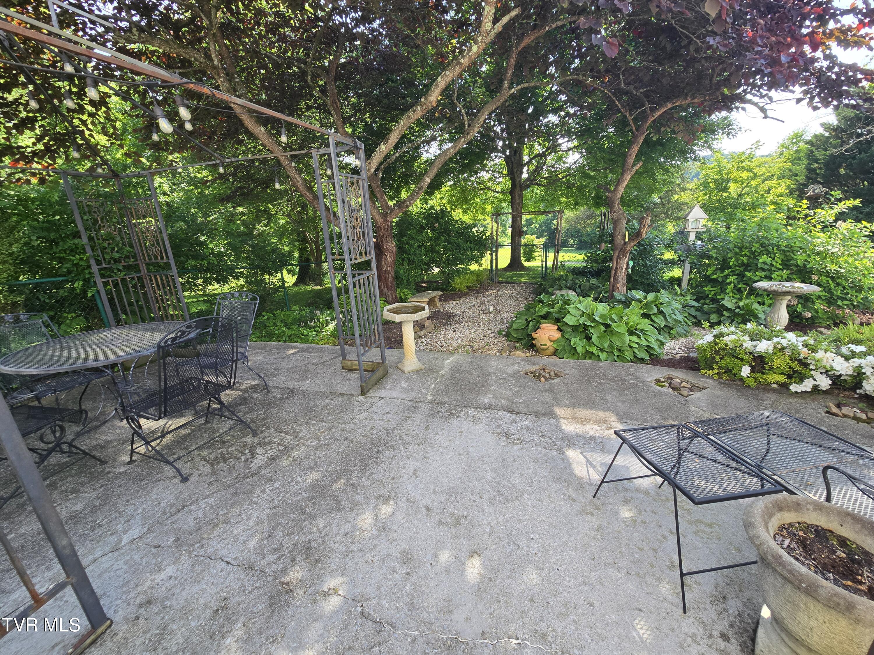 1210 Riverview Drive, Elizabethton, Tennessee image 15