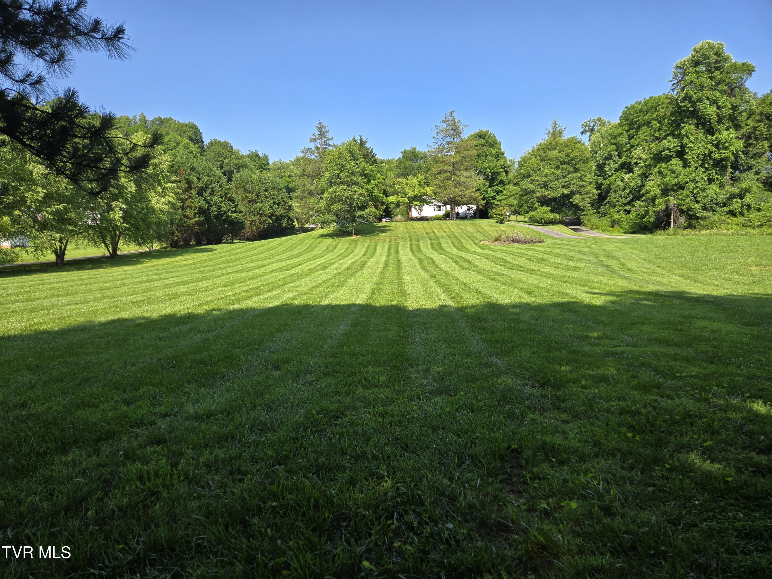 1210 Riverview Drive, Elizabethton, Tennessee image 17