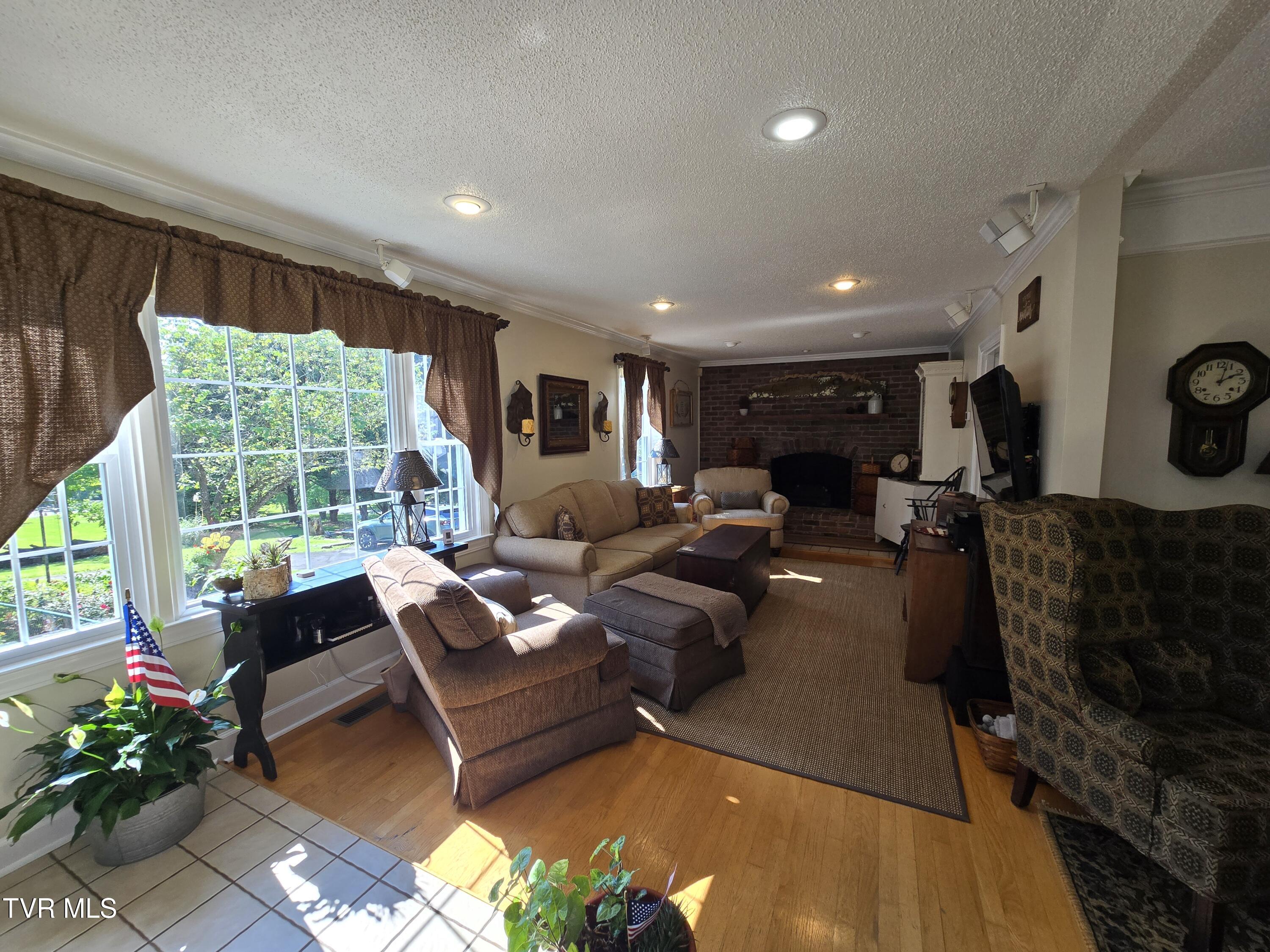 1210 Riverview Drive, Elizabethton, Tennessee image 31