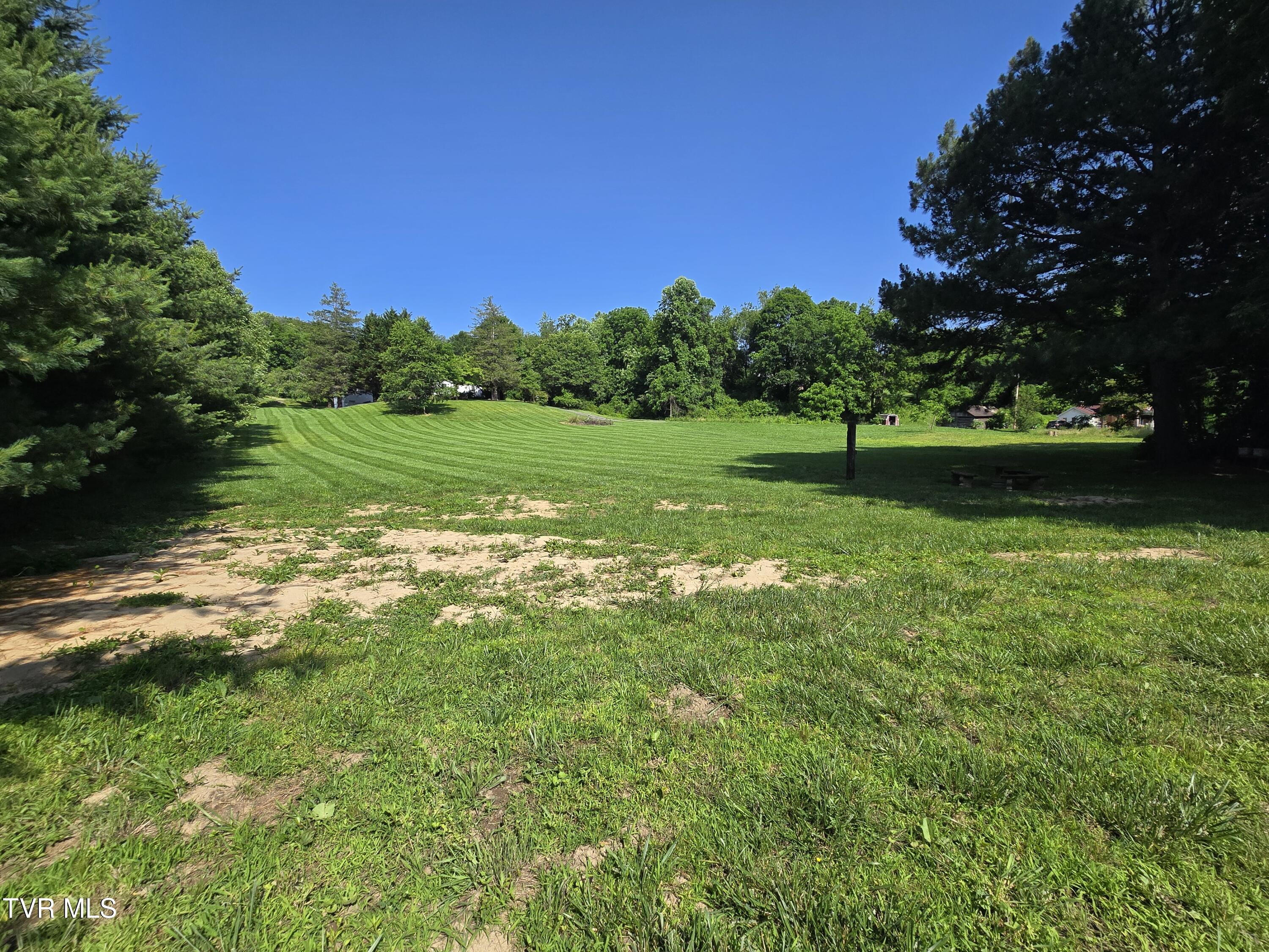 1210 Riverview Drive, Elizabethton, Tennessee image 18