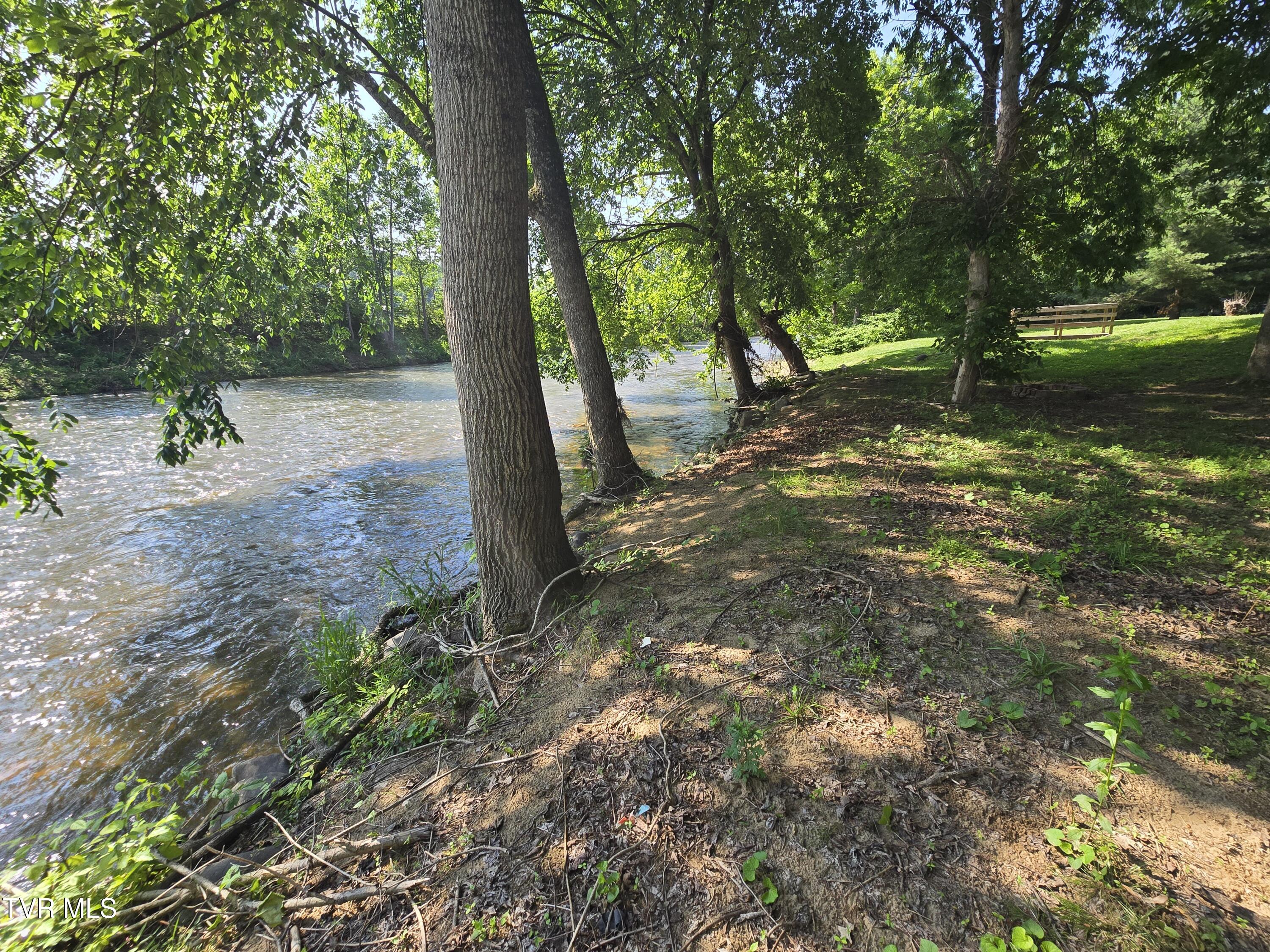 1210 Riverview Drive, Elizabethton, Tennessee image 26