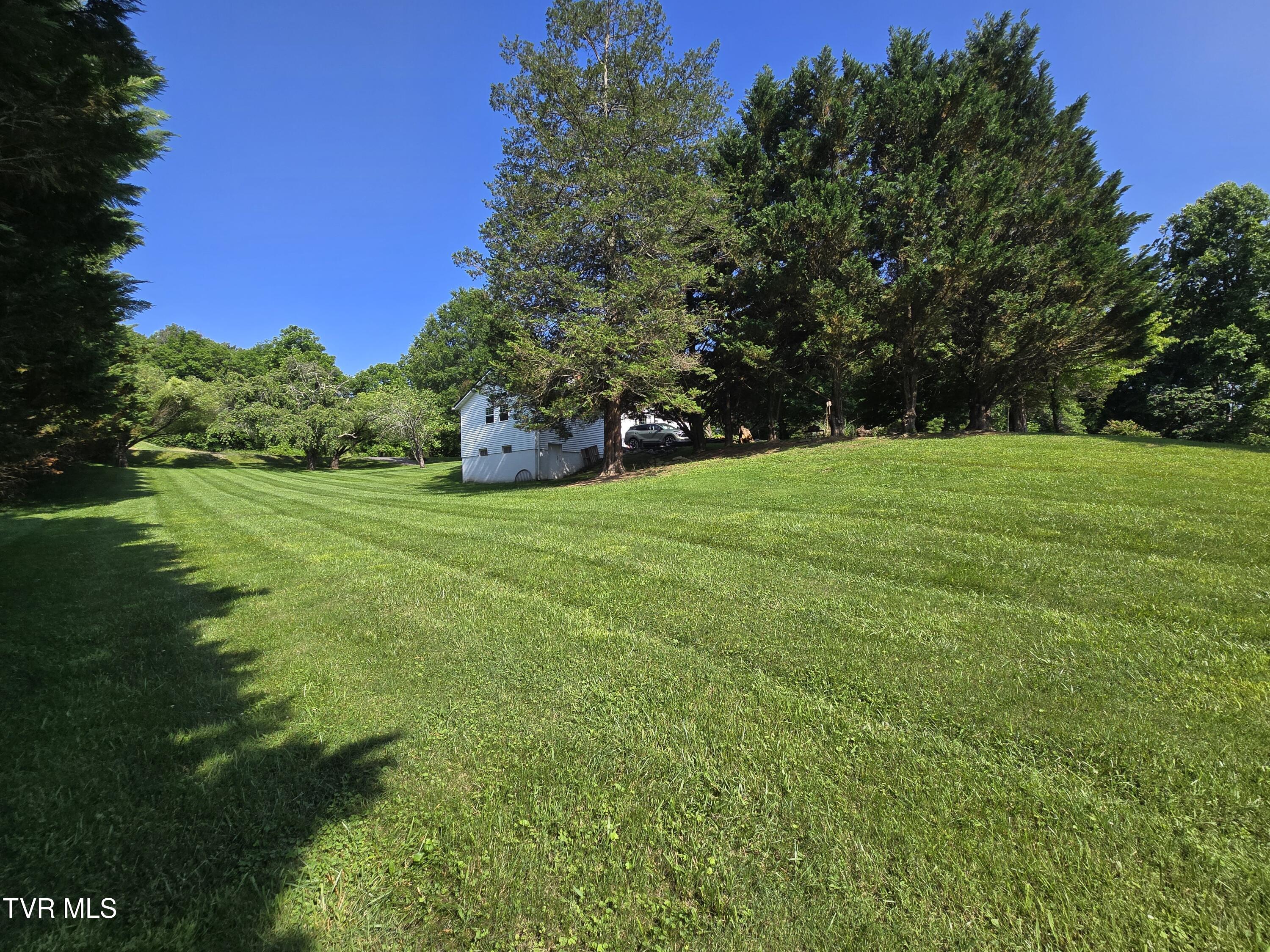 1210 Riverview Drive, Elizabethton, Tennessee image 27