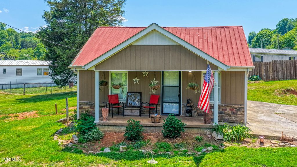 Photo of 448 Pinhook Road, Rogersville, TN 37857 (MLS # 9995217)