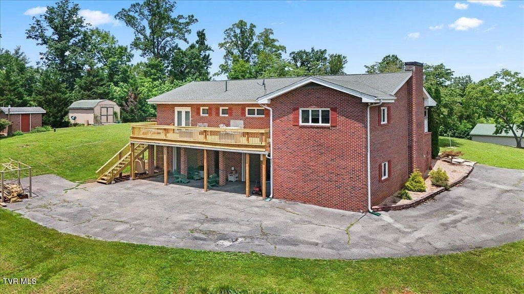 Photo of 456 Brentwood Private Drive DR, Bristol, TN 37620 (MLS # 9997846)